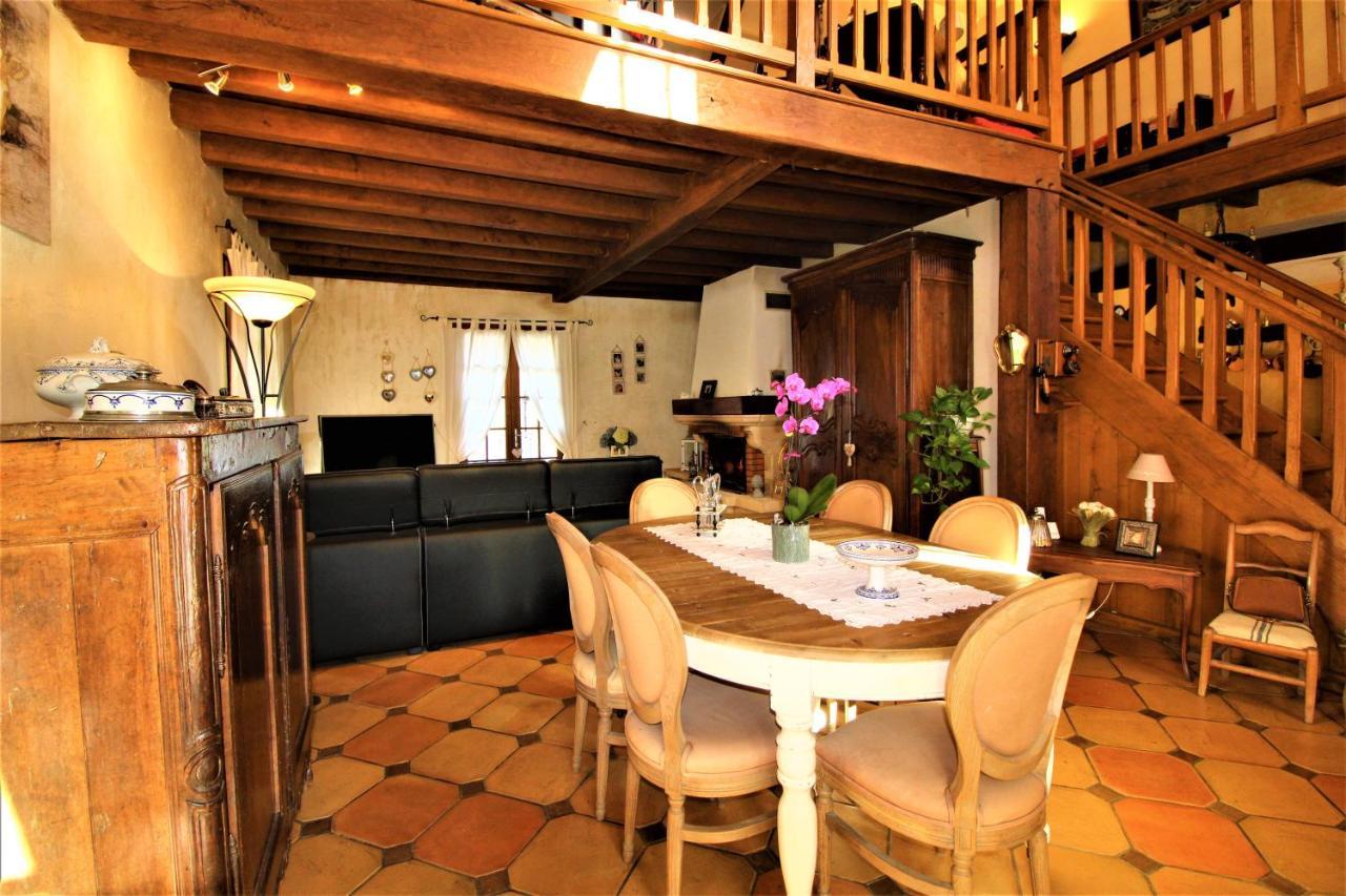 Chez Pascaline Bed & Breakfast Sarliac-sur-l'Isle Exterior foto