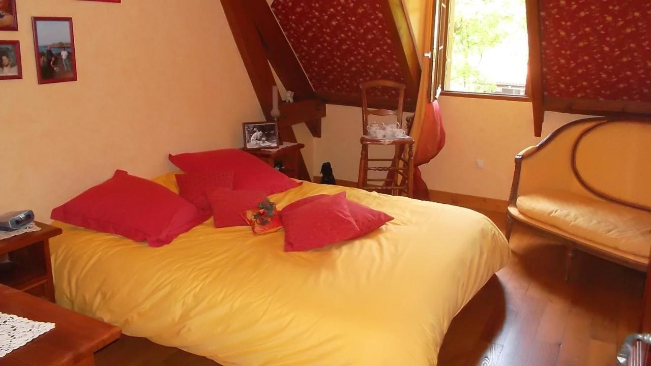 Chez Pascaline Bed & Breakfast Sarliac-sur-l'Isle Exterior foto