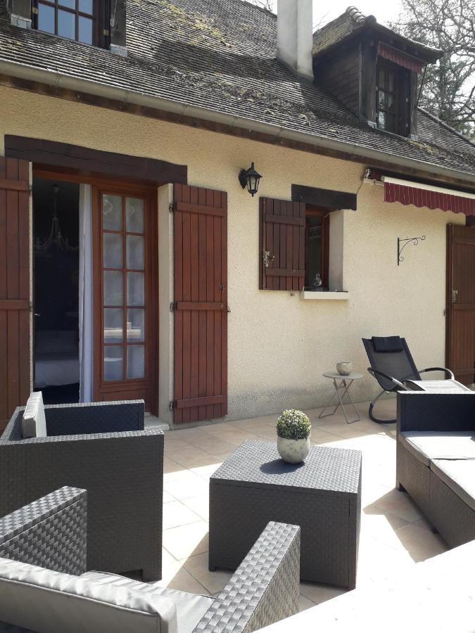 Chez Pascaline Bed & Breakfast Sarliac-sur-l'Isle Exterior foto