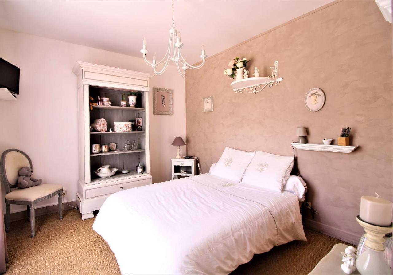 Chez Pascaline Bed & Breakfast Sarliac-sur-l'Isle Exterior foto